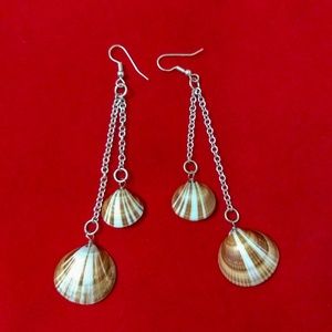 Price Drop! Handmade Shell earrings